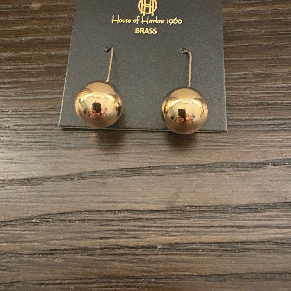 NEW House of Harlow 1960 Gold Earrings - Picture 2 of 3
